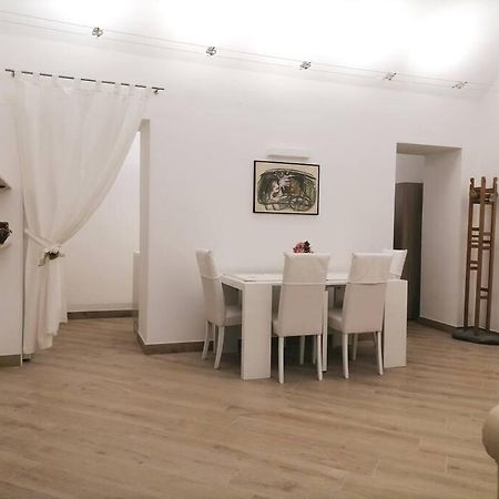 Molo 7 - Antesitum - Classic, Modern And Cozy Малграте Екстериор снимка